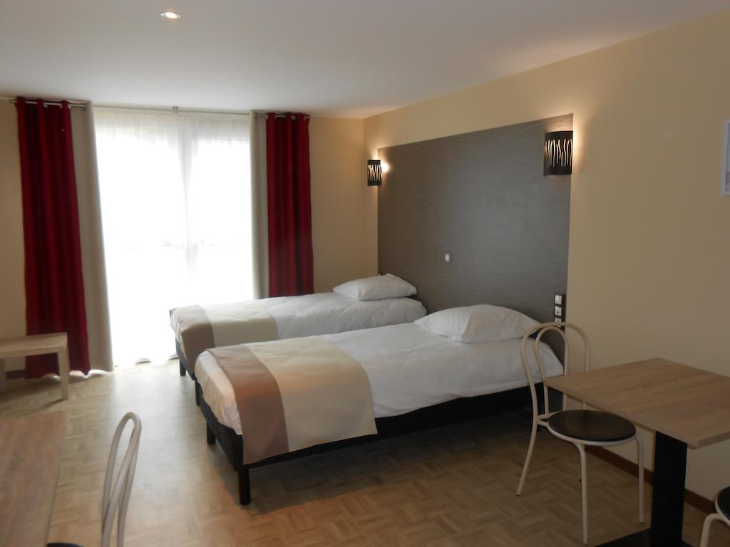 Hotel La Pause Évreux Pokój zdjęcie