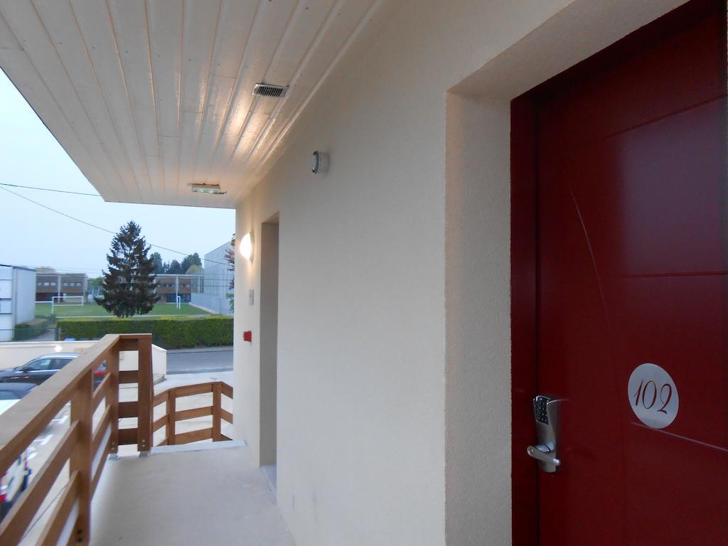 Hotel La Pause Évreux Zewnętrze zdjęcie