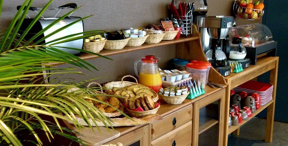 Hotel La Pause Évreux Zewnętrze zdjęcie